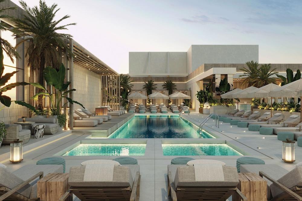 Sheraton Grand Hotel, Dubai — 4