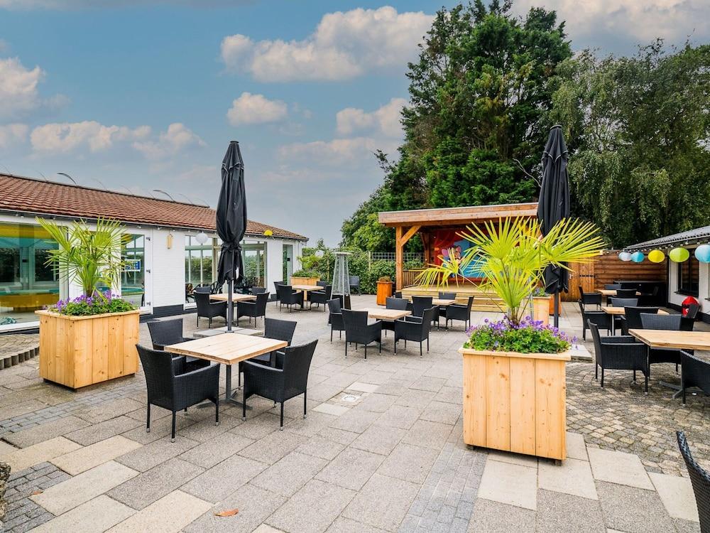 Amazing Chalet in Oostkapelle With Garden — 5