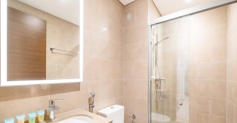 LUX The Executive Sobha Suite 2