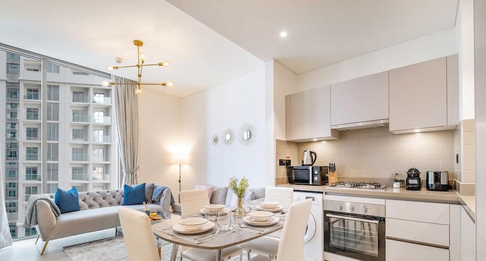 LUX  The Executive Sobha Suite 2 — 10