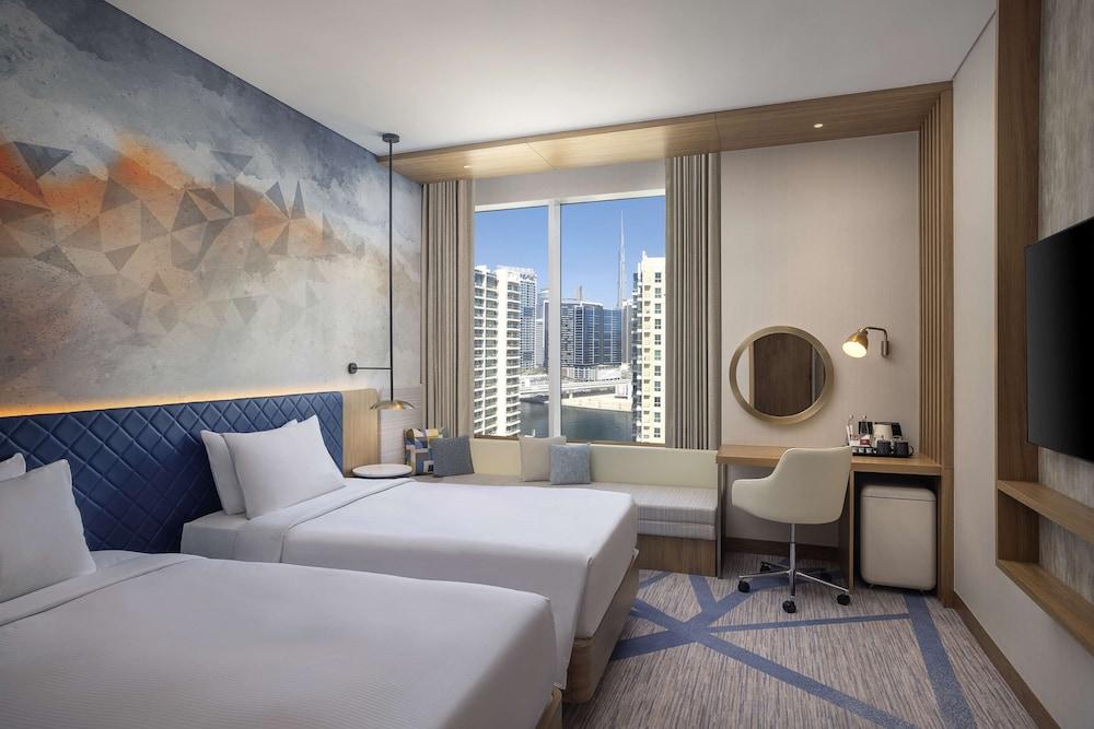 Hilton Garden Inn Dubai Business Bay — 3