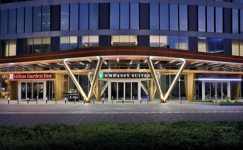 Hilton Garden Inn Dubai Business Bay — 9