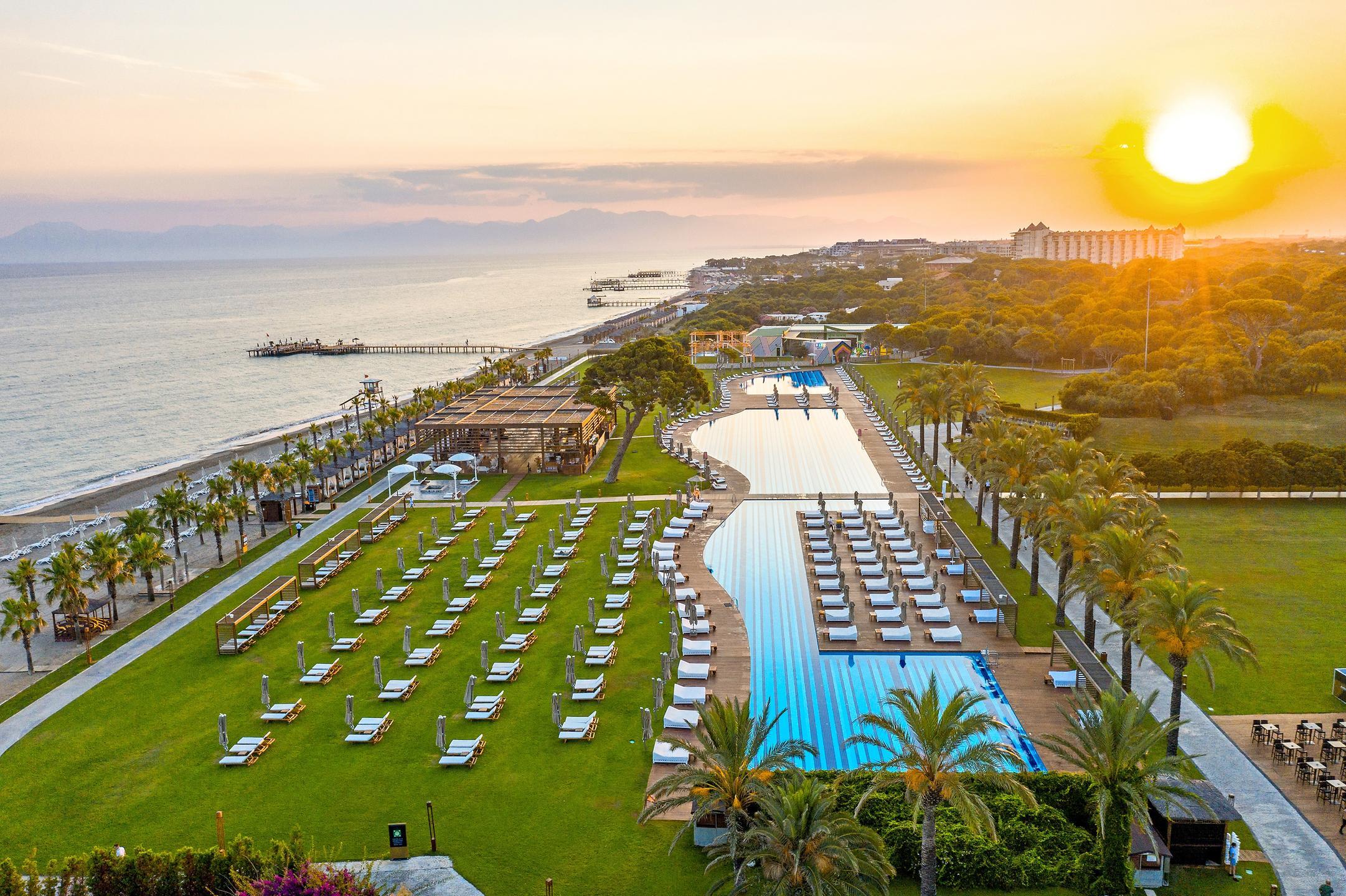 Rixos Premium Belek - The Land of Legends + Nickelodeon Land Access — 7