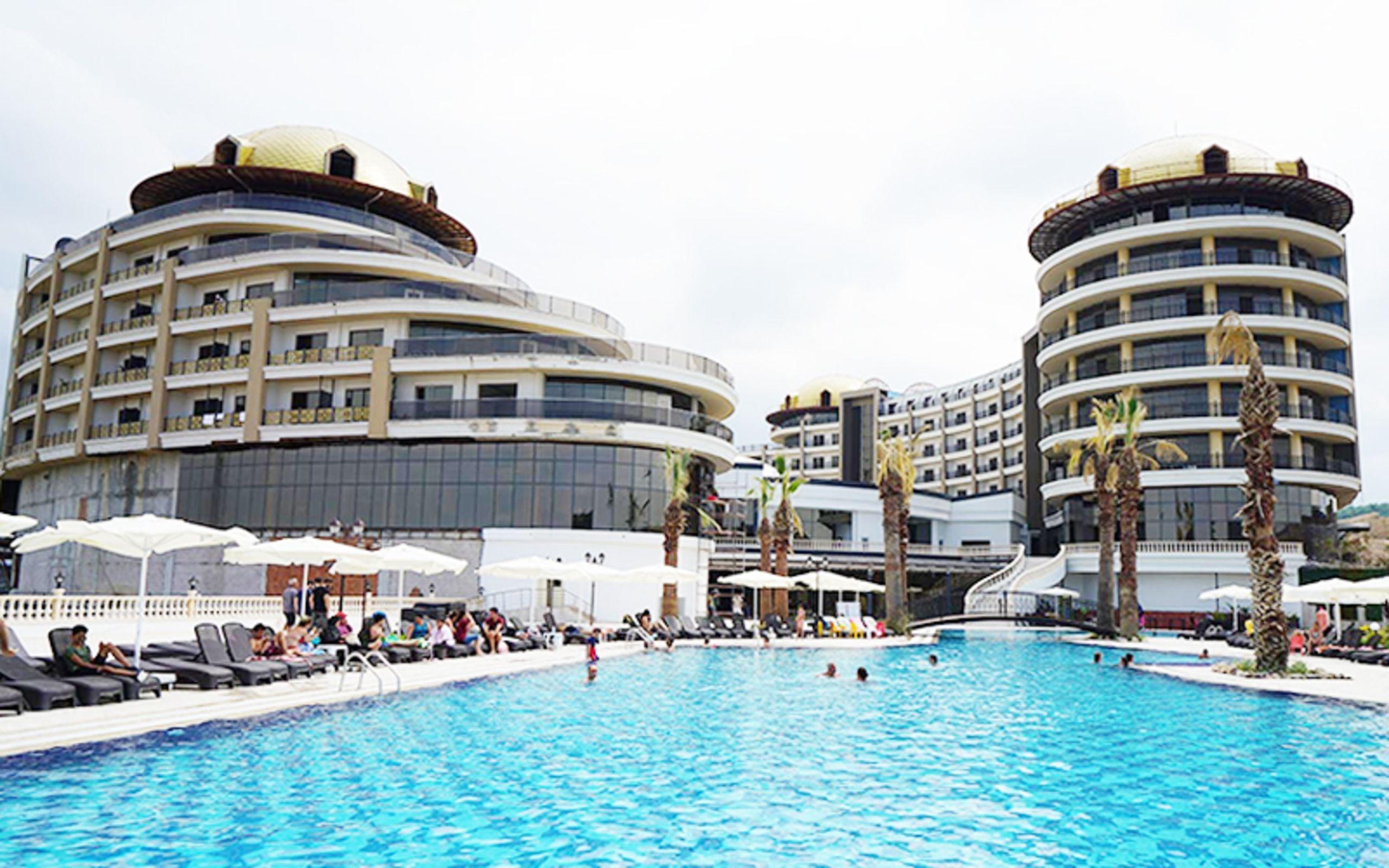Maxwell Resort Hotel & Spa