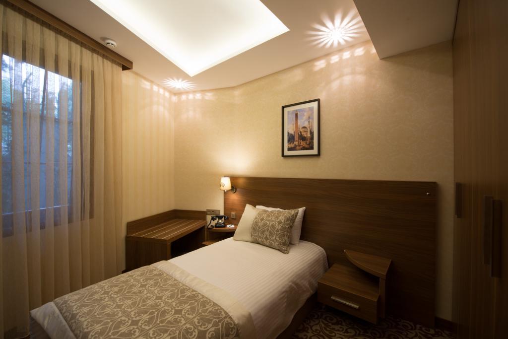 Çeşmeli Konak Otel Silivri — 10
