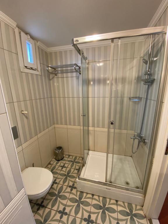 Alyon Hotel Taksim — 7