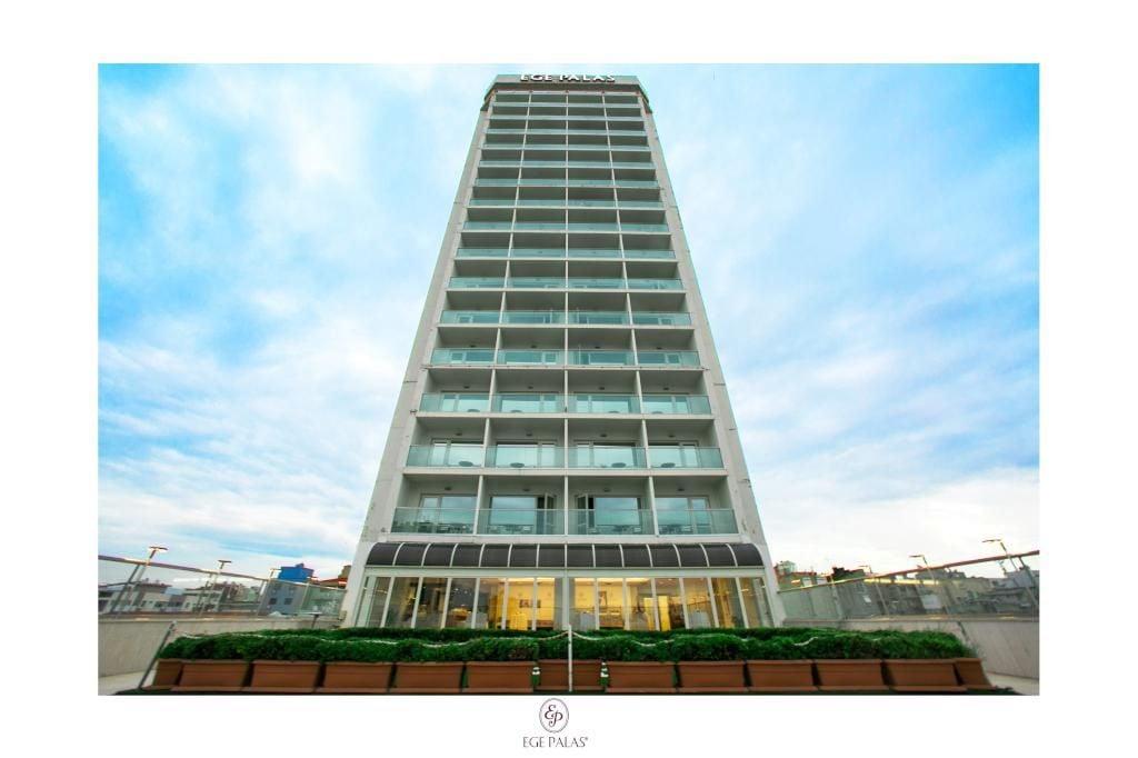 Ege Palas Business Hotel