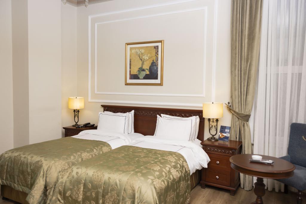 Anemon Koleksiyon Galata Otel — 2