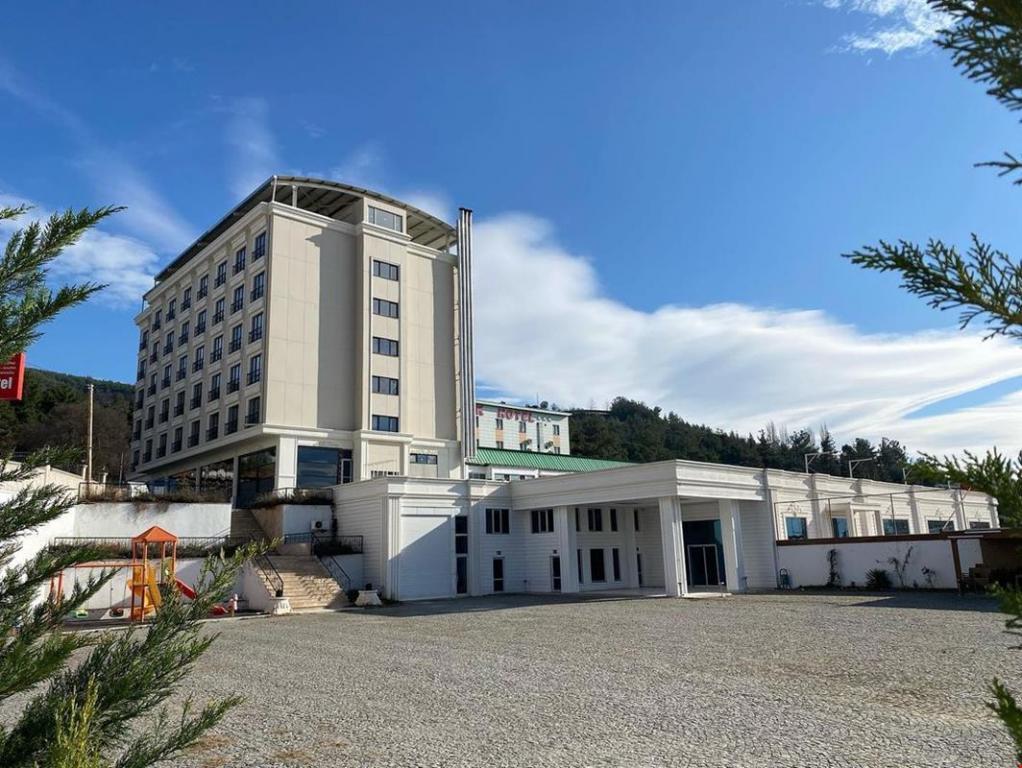 Ayvaz Park Hotel — 1