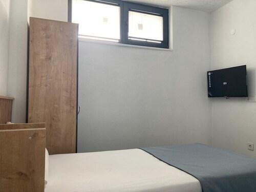 Bazyel Otel — 5