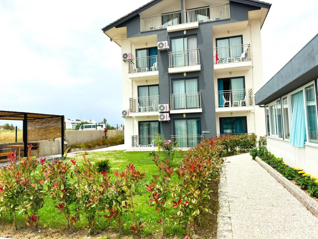 Kaya Garden Side — 3