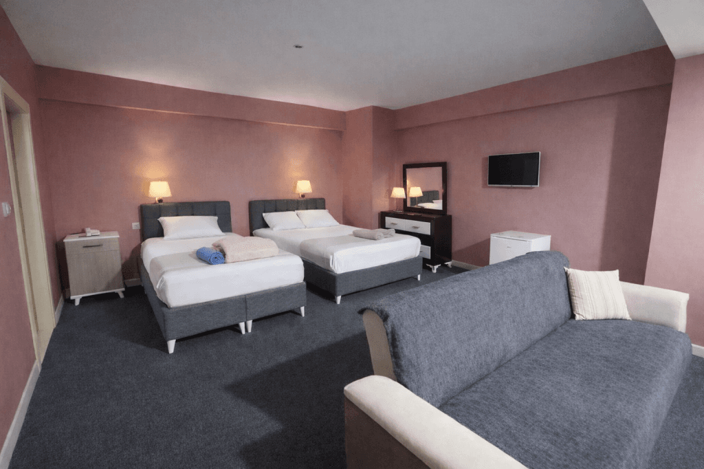 Lacos Hotel — 6