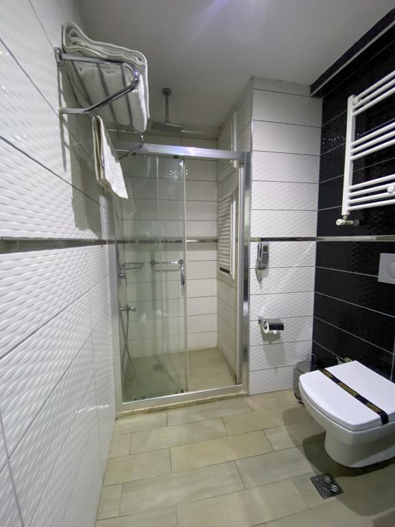 Lavin Otel — 10