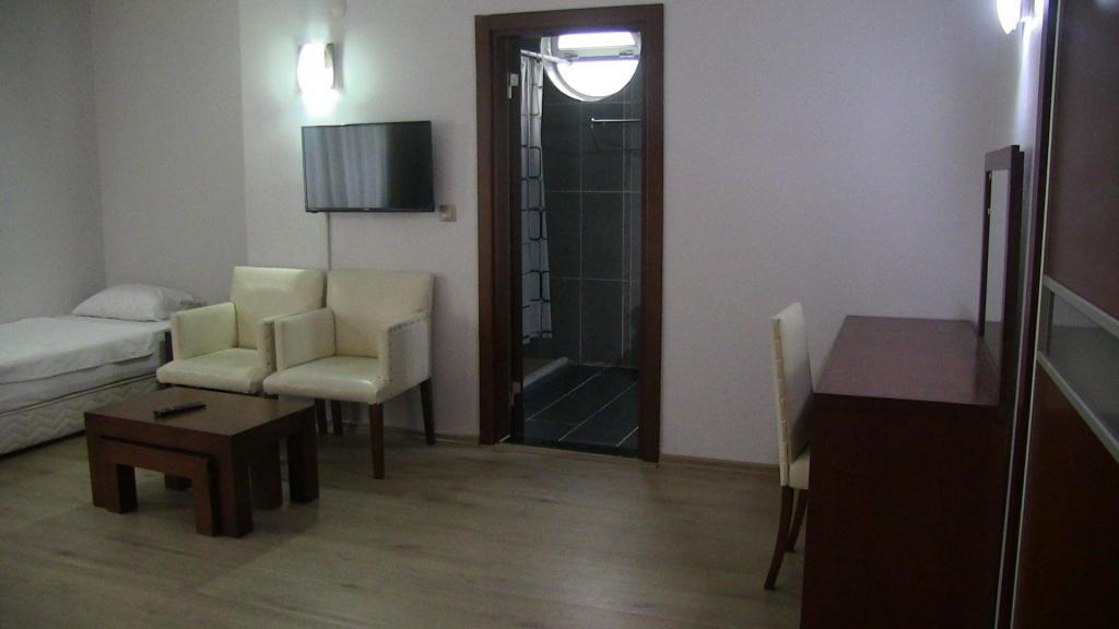 Otel Paluri — 4