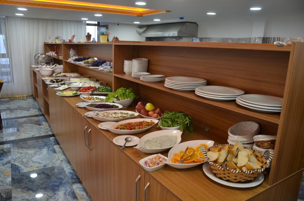 Piyes Otel — 3