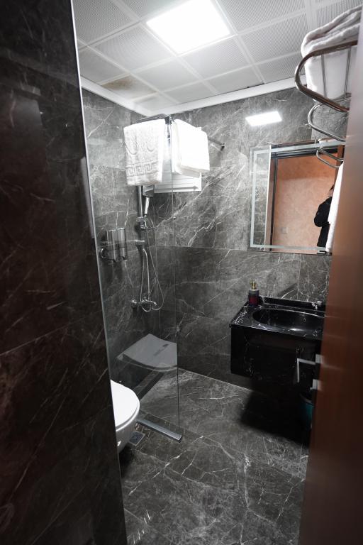 Rer Hotel — 9