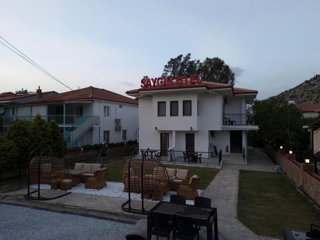 Saygın Selimiye — 10