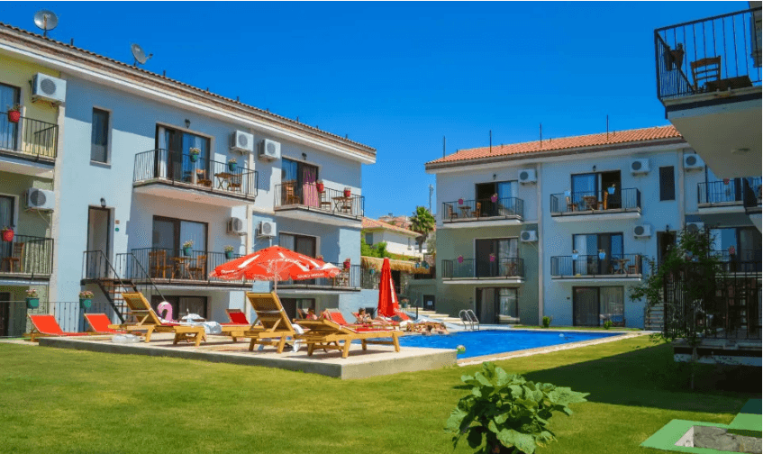 Karyada Hotel