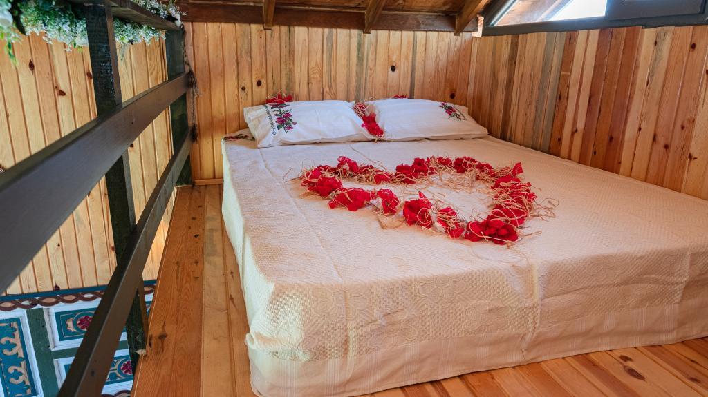 Serender Bungalov Otel Foça — 9