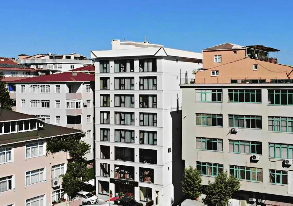 Petra Hotel Tuzla — 2