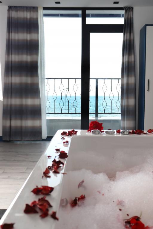 Blue Ay Boutique Hotel — 4