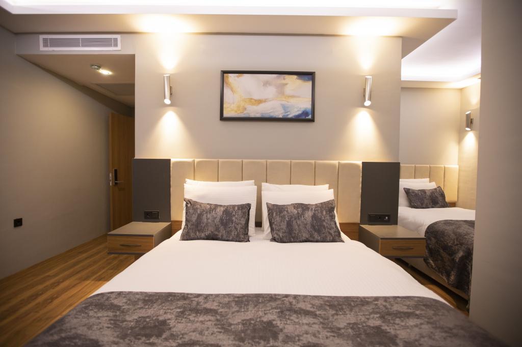 Divares Luxury Hotel — 5