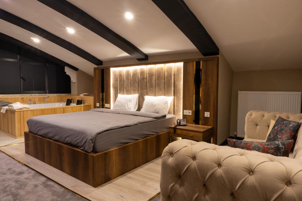 Anatolia Luxury Hotel — 1