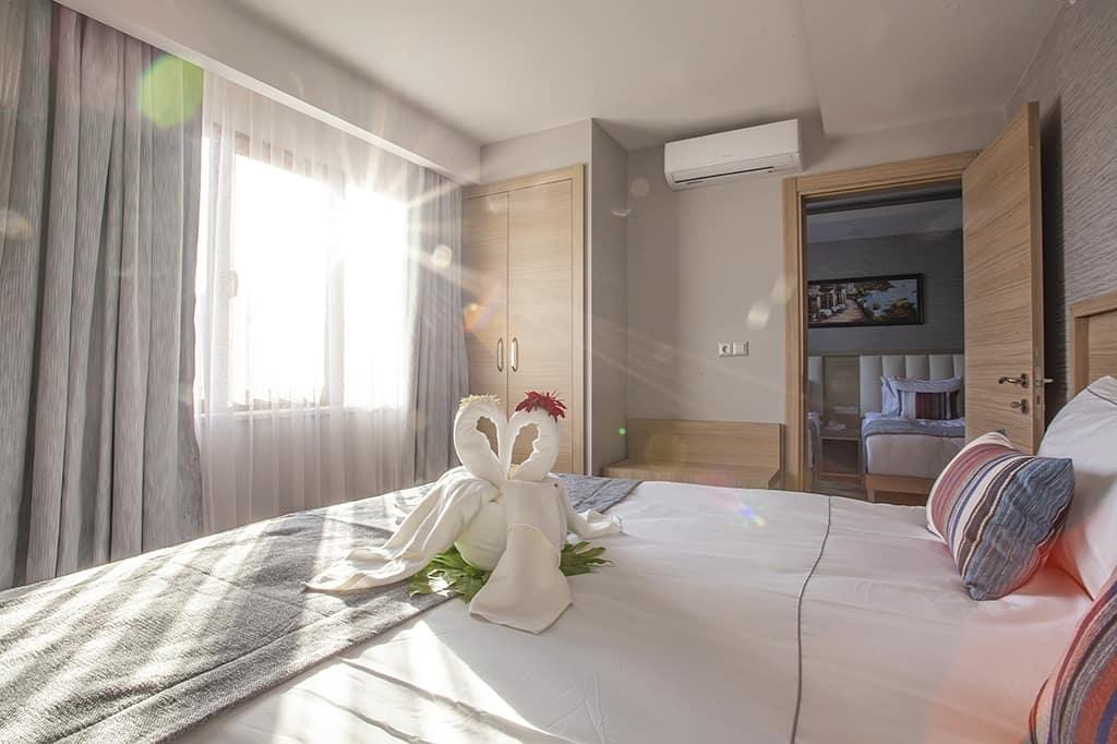 Old Town Point Hotel — 5