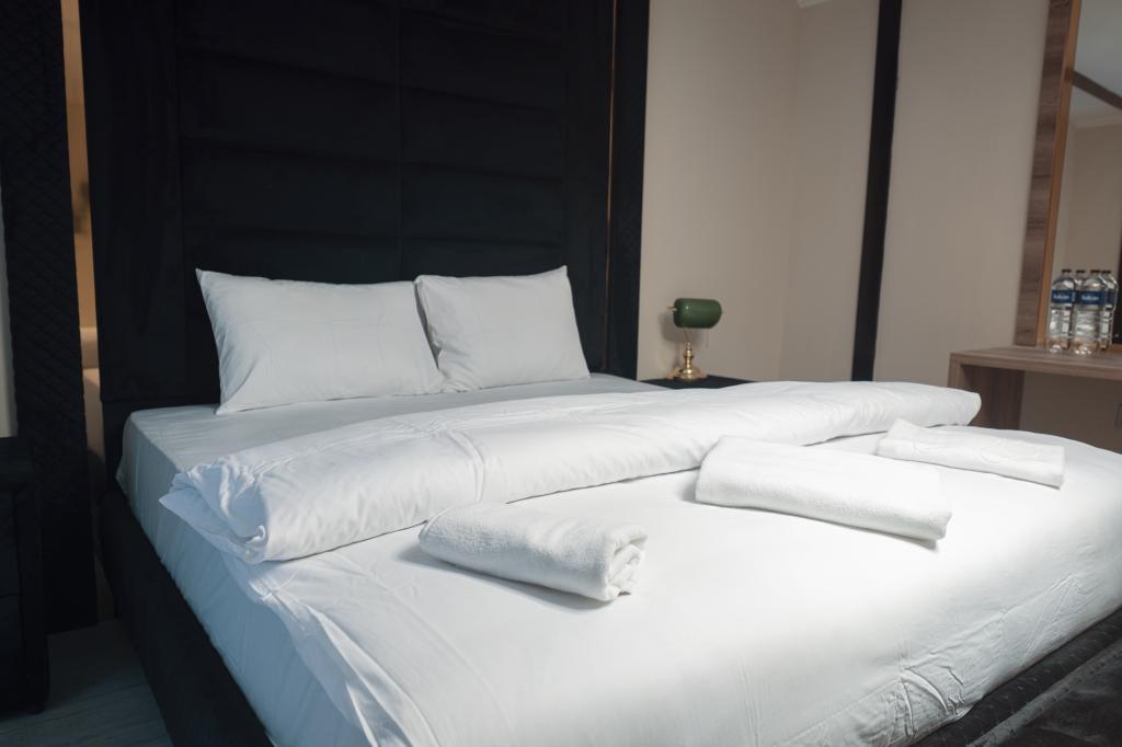 AY Hanedan Otel — 8
