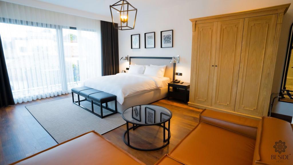 Be Side Hotel