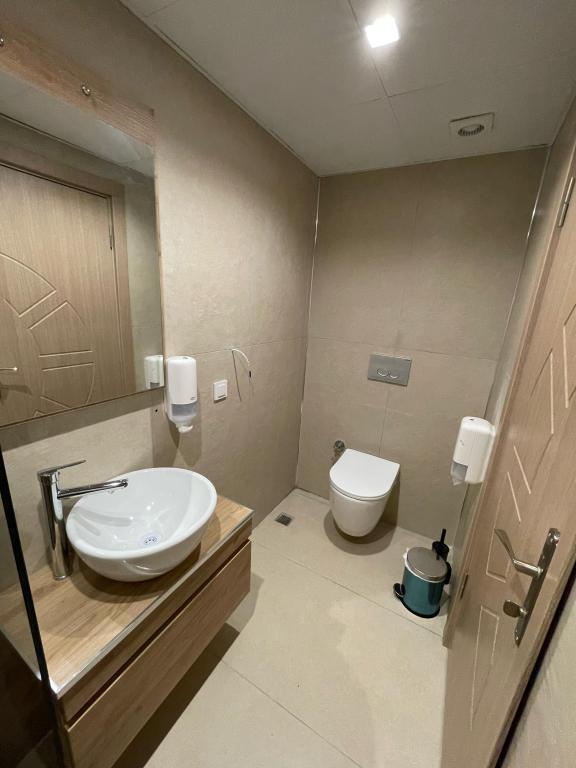 Seventy Four Hotel — 10