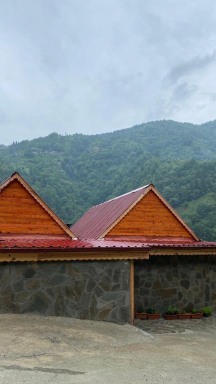 Mera Bungalov — 4