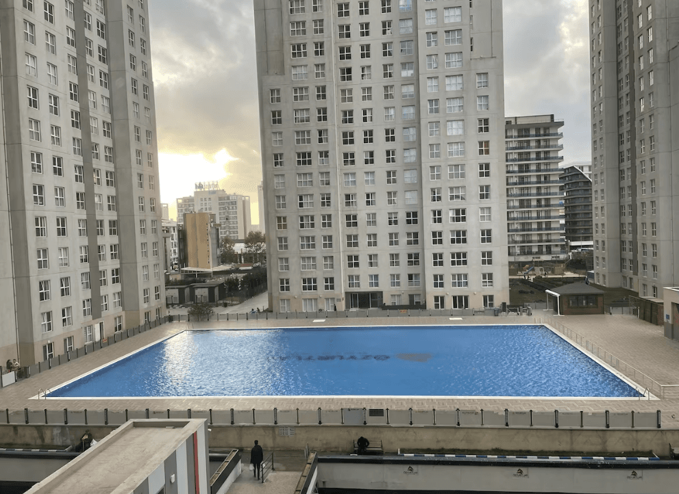 Agora Royal Residence — 1