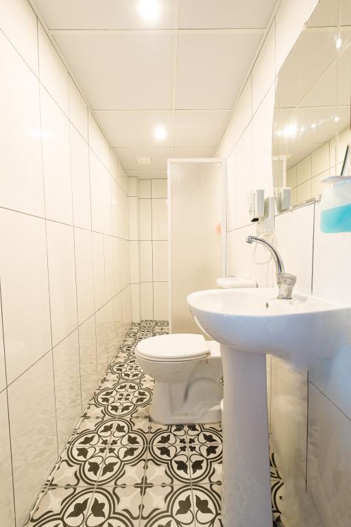 Simra Otel — 4