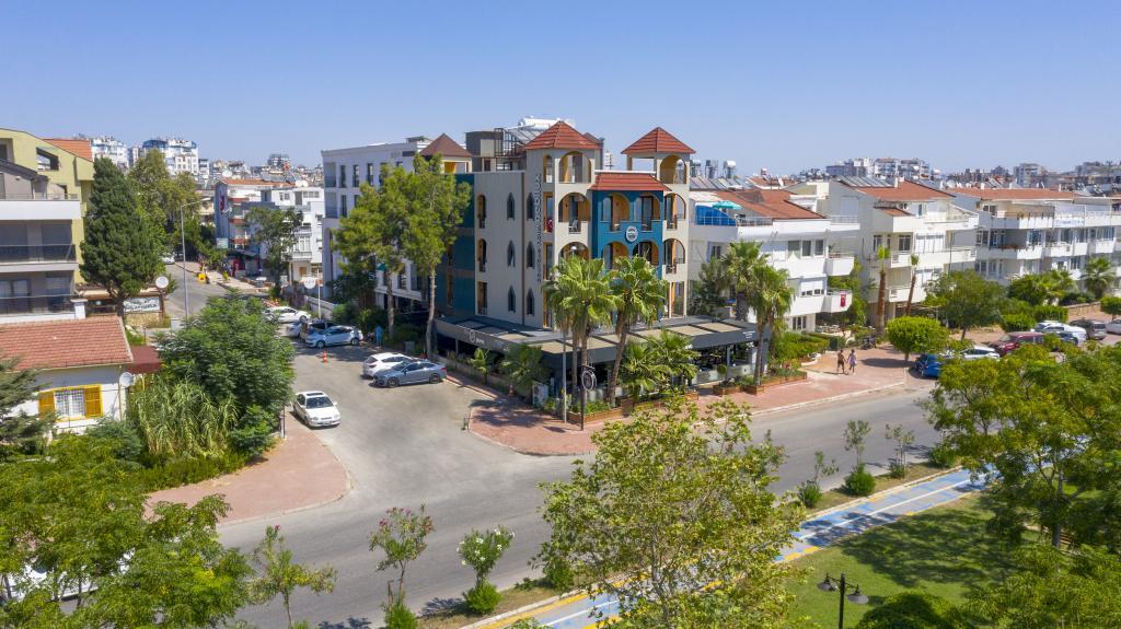 Nebilüx Hotel — 5