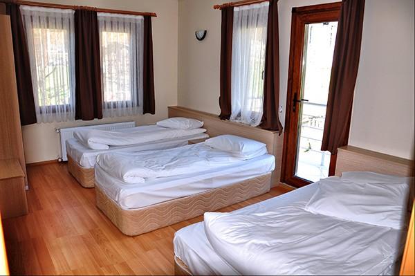 Hilaz Hotel — 3