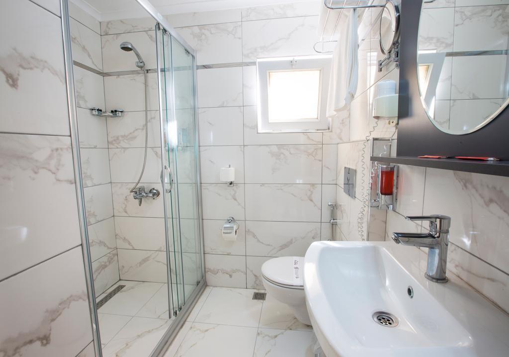 Azra Suite Otel — 6