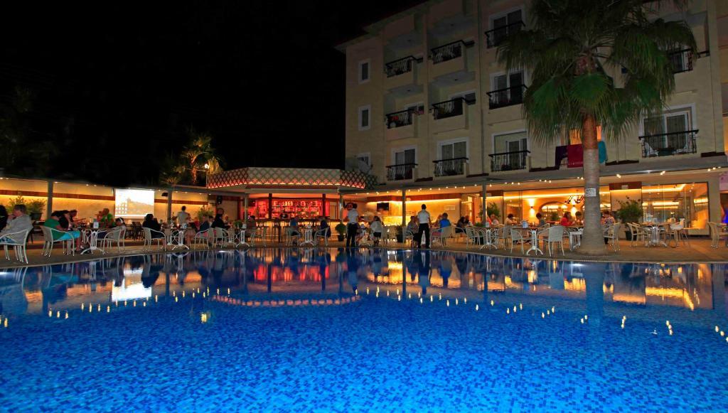 Sun City Apartments & Hotel — 3