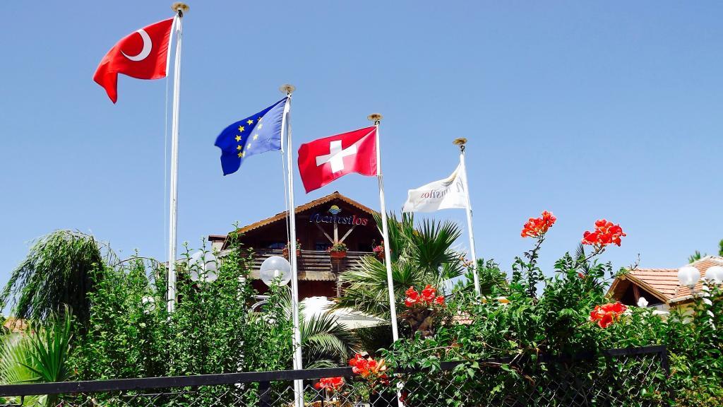 Hamsilos Tatil Köyü & Apart Hotel — 4