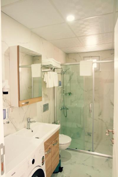 Modern Suites — 4