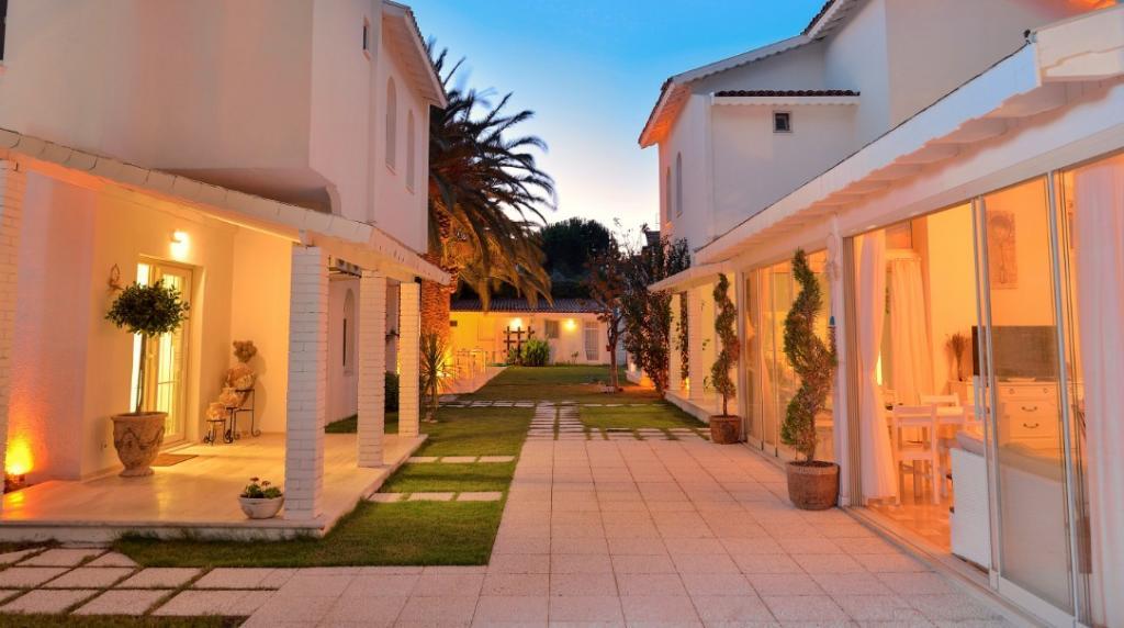Villa Blanche Hotel Çeşme — 2