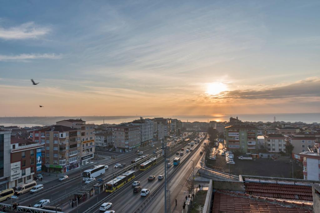 Land Park Hotel — 1