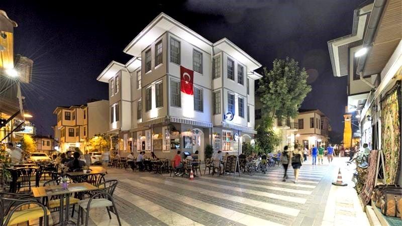 Luna Boutique Hotel — 1