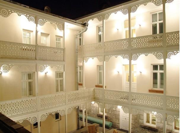 Kar-s Hotel — 2