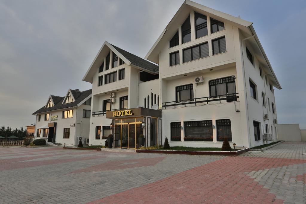 Bon City Resort Hotel — 1