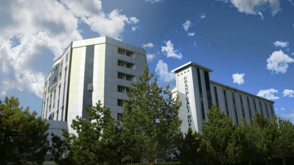 Grand Çalı Hotel — 1