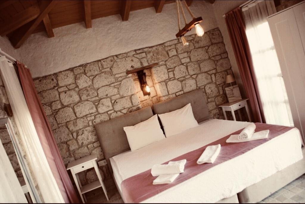 Alaçatı Çona Butik Otel — 3
