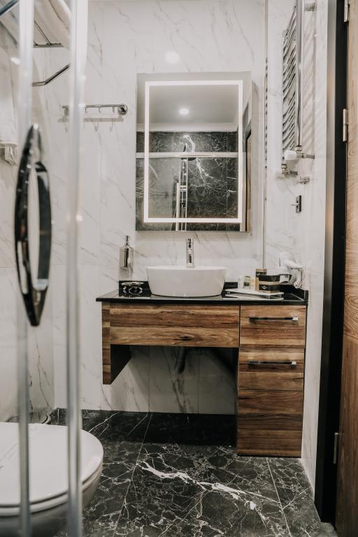 Grand Lark Otel — 8