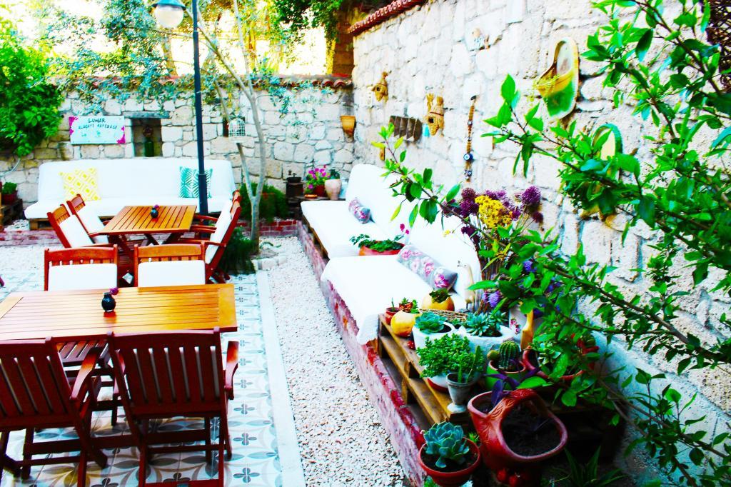 Lilyum Alaçatı — 8