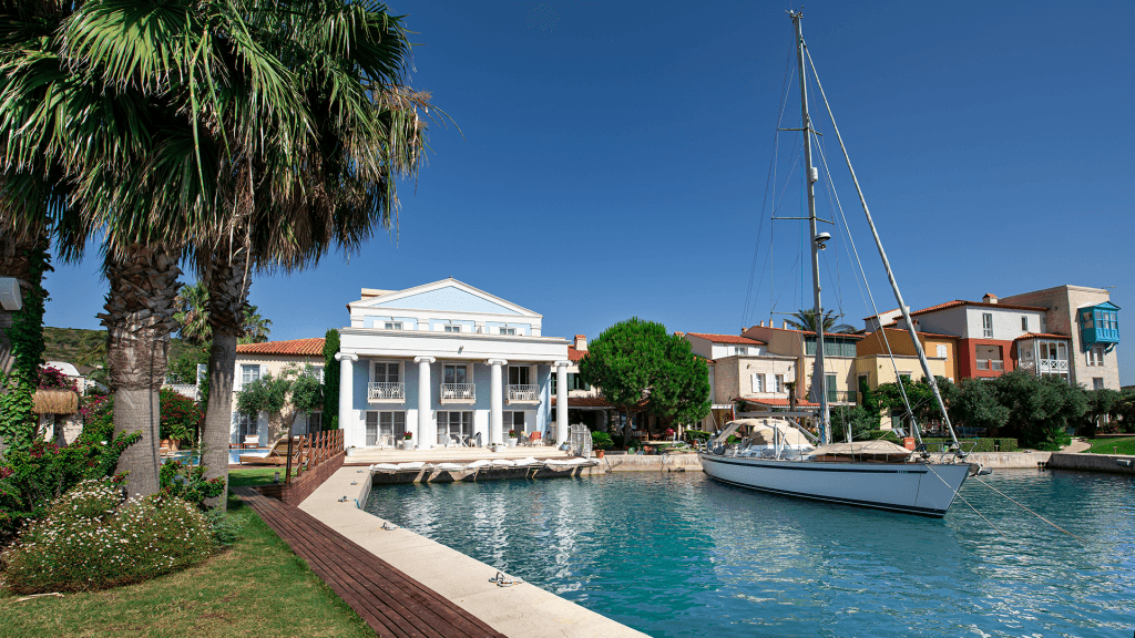 Port Alaçatı Hotel — 10